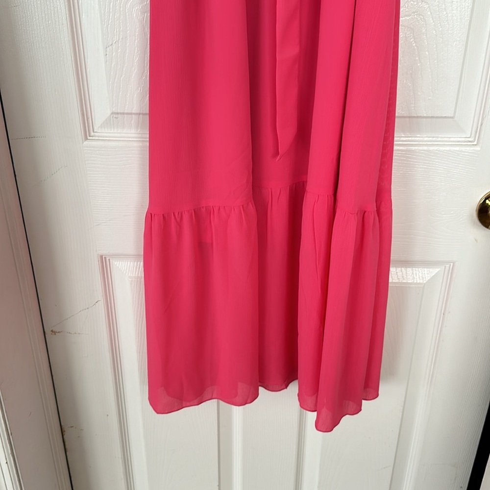 Pink dress - Picture 4 of 7